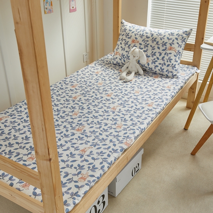 91家纺网 家纺一手货源 找家纺 金丝鸟 2023新款全棉加水晶绒棉加绒床垫套 菲菲兔