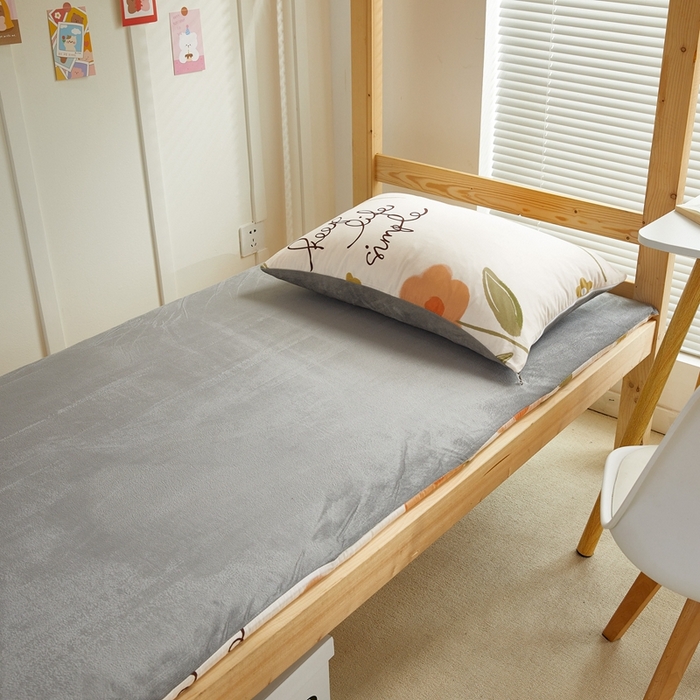 91家纺网 家纺一手货源 找家纺 金丝鸟 2023新款全棉加水晶绒棉加绒床垫套 倩影