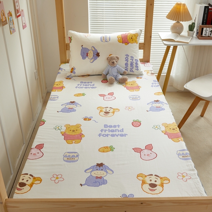 91家纺网 家纺一手货源 找家纺 金丝鸟 2023新款全棉加水晶绒棉加绒床垫套 维尼伙伴