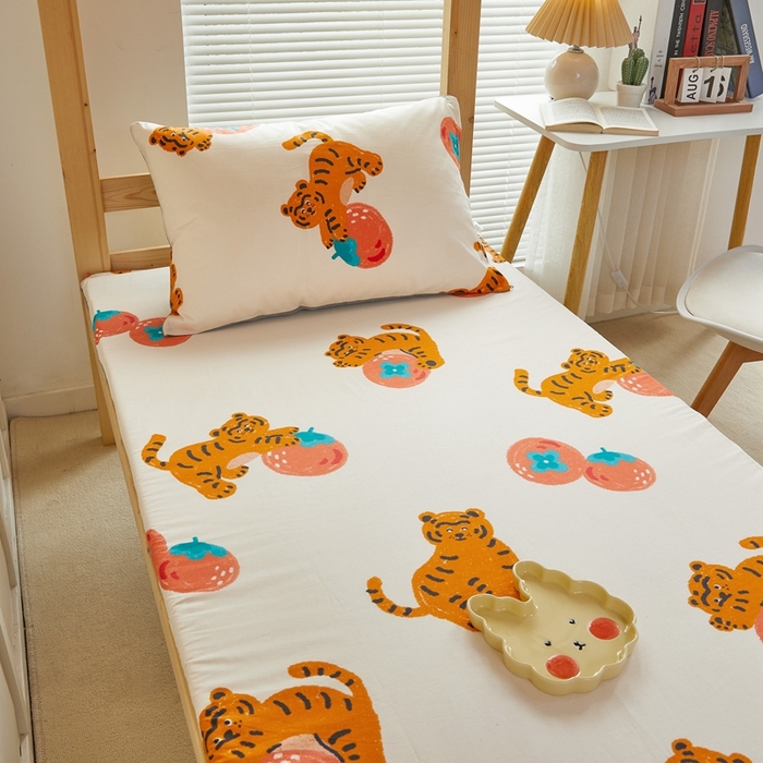 91家纺网 家纺一手货源 找家纺 金丝鸟 2023新款全棉加水晶绒棉加绒床垫套 喜柿虎