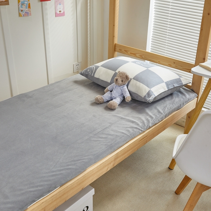 91家纺网 家纺一手货源 找家纺 金丝鸟 2023新款全棉加水晶绒棉加绒床垫套 无影熊