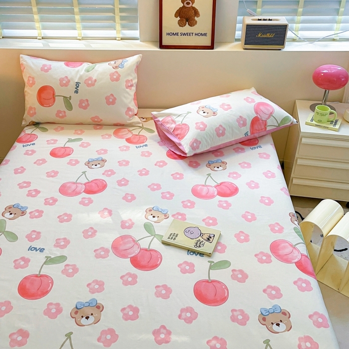 91家纺网 家纺一手货源 找家纺 2023新款全棉印花小清新系列-单床单 樱桃小丸子