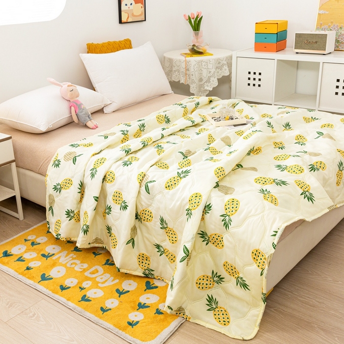 91家纺网 家纺一手货源 找家纺 爱派 2023新款磨毛超声波夏被夏凉被空调被被子被芯 黄菠萝