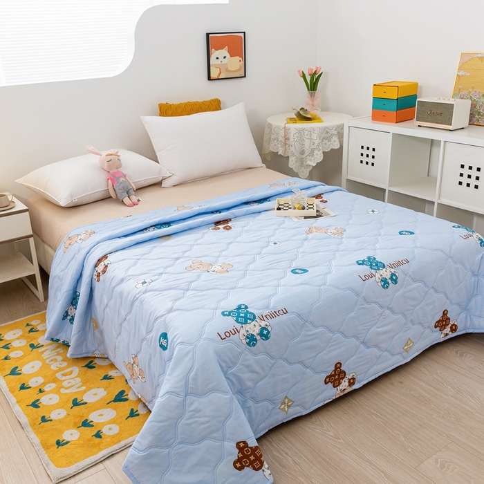 91家纺网 家纺一手货源 找家纺 爱派 2023新款磨毛超声波夏被夏凉被空调被被子被芯 萌萌熊