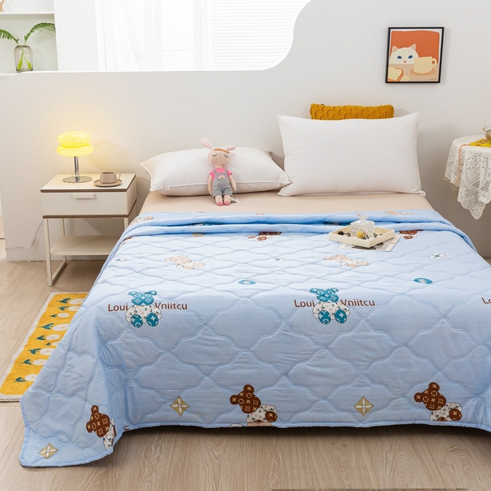 91家纺网 家纺一手货源 找家纺 爱派 2023新款磨毛超声波夏被夏凉被空调被被子被芯 萌萌熊