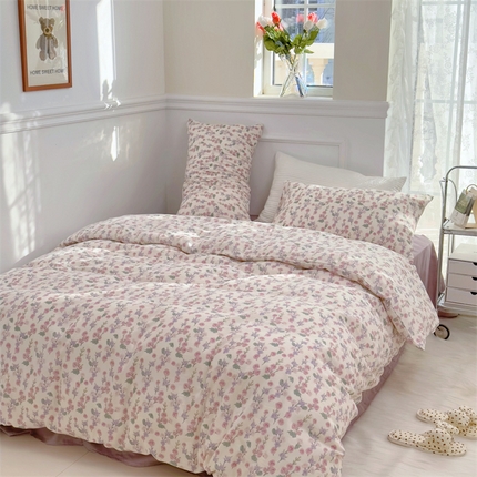 91家纺网 家纺一手货源 找家纺 源启生活 新原创A类双层纱布全棉印花四件套纯棉三件套紫色花香