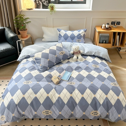 91家纺网 家纺一手货源 找家纺 时年 2023新款全棉四件套热爱生活系列第一期 蓝意菱格
