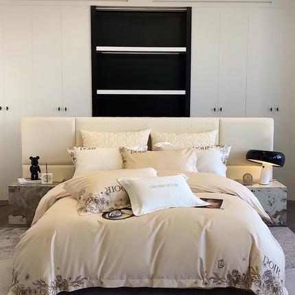 初拾家纺2023新款100支澳棉设计师定制款四件套-图兰朵 图兰朵—日暮驼