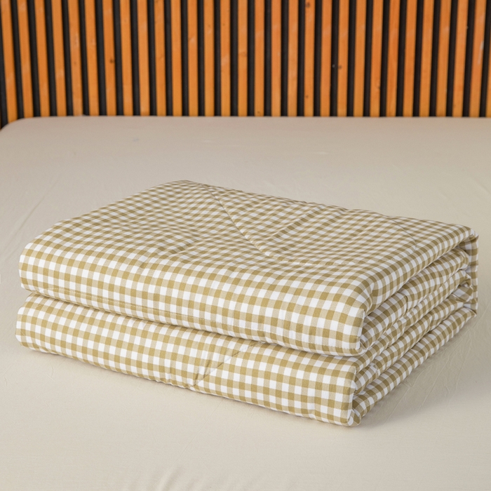 91家纺网 家纺一手货源 找家纺 久云居 2024新款水洗棉新疆棉花被格纹夏被 绿小格