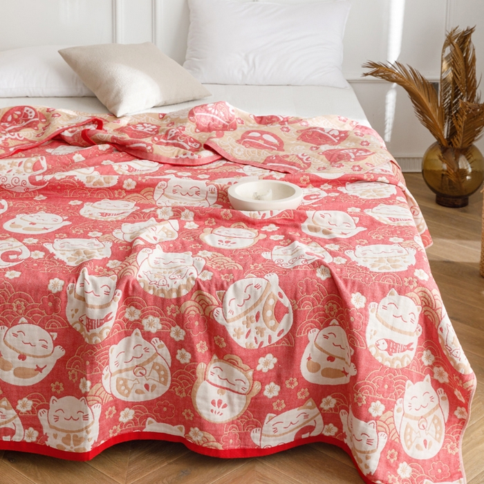 91家纺网 家纺一手货源 找家纺 朴尔 2023新款水洗全棉四层细纱系列毛巾被 招福瞄-红毛巾被