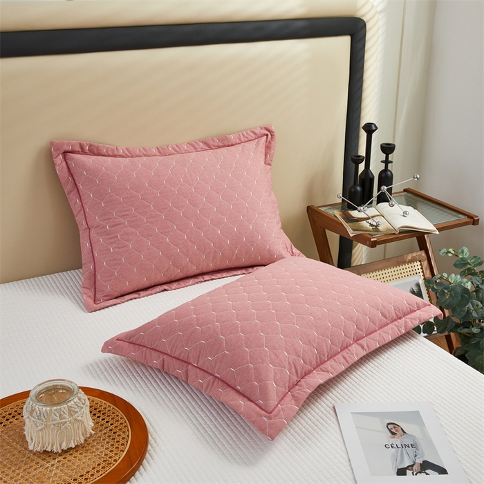 91家纺网 家纺一手货源 找家纺 杜先生 2023新款纯色活性磨毛全棉刺绣夹棉枕套一对 米粒红豆沙