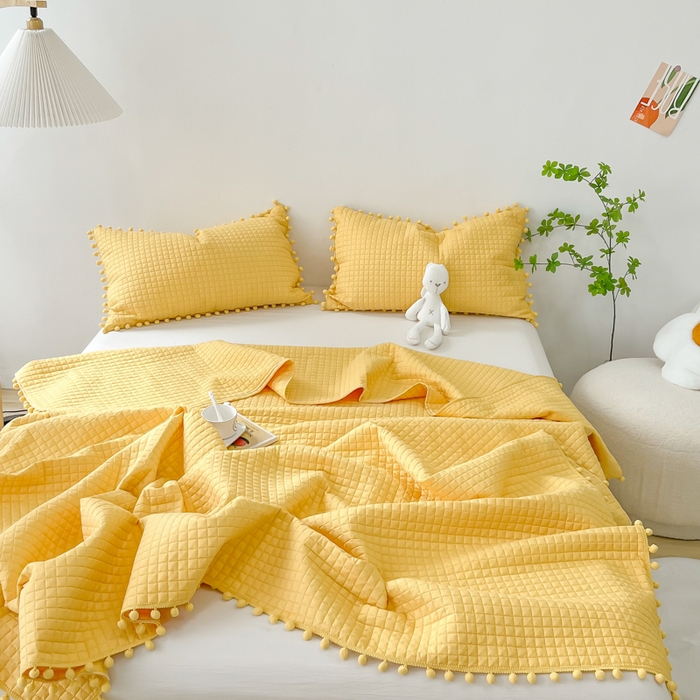 91家纺网 家纺一手货源 找家纺 乐卧2026新款球球边夏凉被-乐趣 乐趣-鹅蛋黄