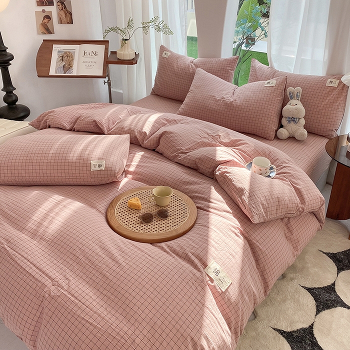 91家纺网 家纺一手货源 找家纺 云家2023无印风色织全棉纯棉水洗棉系列四件套纯色格子 粉小格