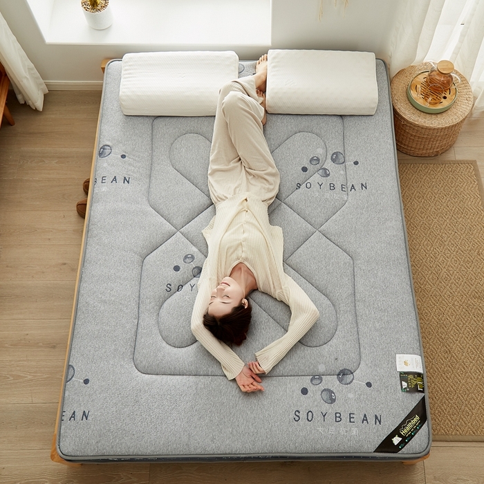 91家纺网 家纺一手货源 找家纺 优莱床垫 2024新款针织大豆记忆棉床垫 记忆棉花开富贵大豆灰