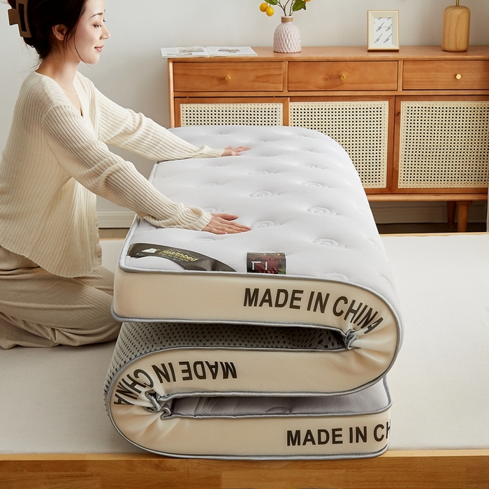 91家纺网 家纺一手货源 找家纺 2024新款蜗牛乳胶抗压棉新款床垫 乳胶抗压棉立体蜗牛浅灰