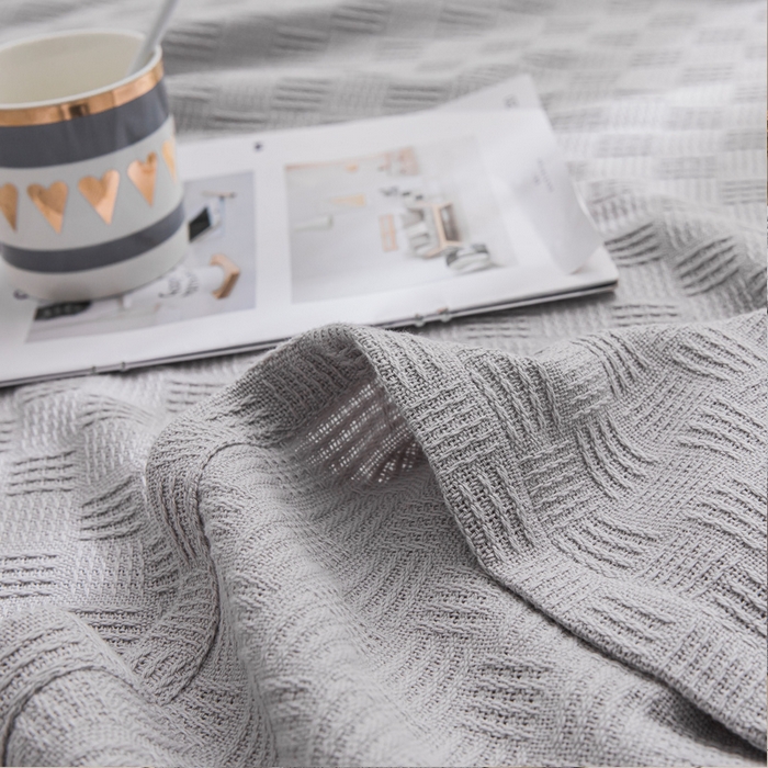 91家纺网 家纺一手货源 找家纺 朴尔 2023年加厚纯色线毯纱布毛巾被-朴尔经典款常年备货  素色纯棉肌理线毯-浅灰