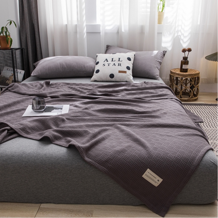 91家纺网 家纺一手货源 找家纺 朴尔家纺 2023年加厚纯色线毯纱布毛巾被 素色纯棉肌理线毯-咖啡