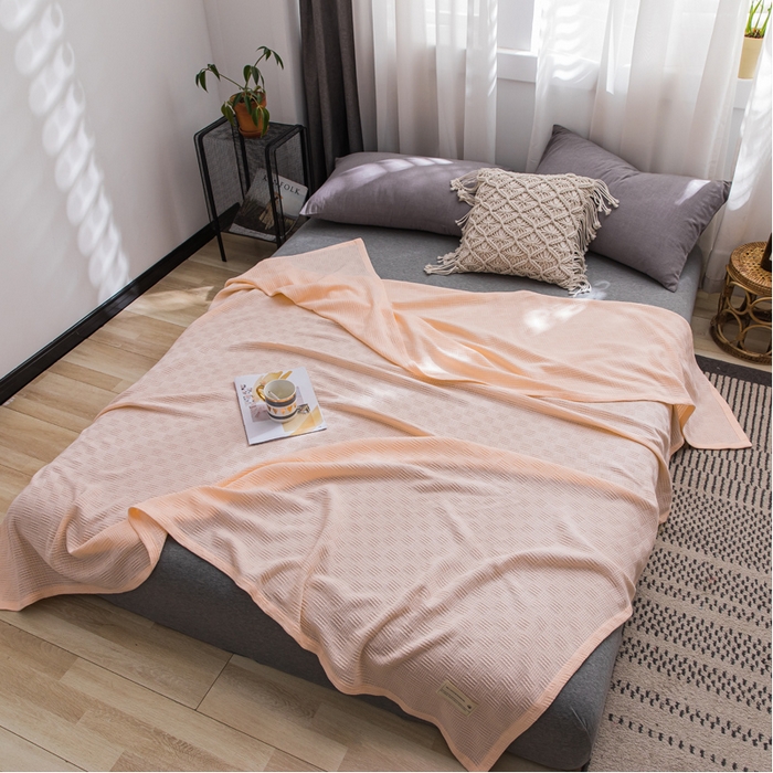 91家纺网 家纺一手货源 找家纺 朴尔家纺 2023年加厚纯色线毯纱布毛巾被 素色纯棉肌理线毯-嫩粉