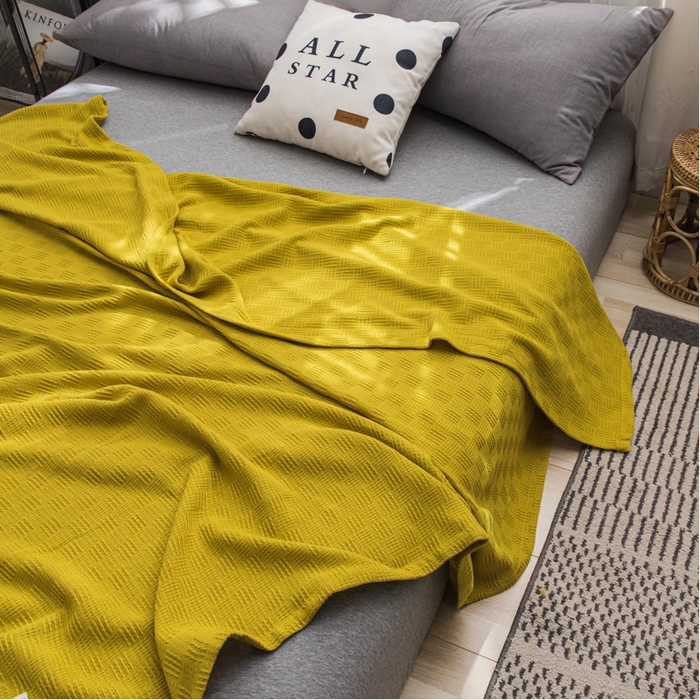 91家纺网 家纺一手货源 找家纺 朴尔家纺 2023年加厚纯色线毯纱布毛巾被 素色纯棉肌理线毯-深黄