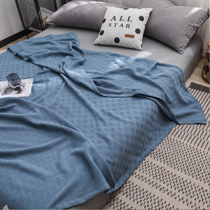 91家纺网 家纺一手货源 找家纺 朴尔家纺 2023年加厚纯色线毯纱布毛巾被 素色纯棉肌理线毯-深蓝