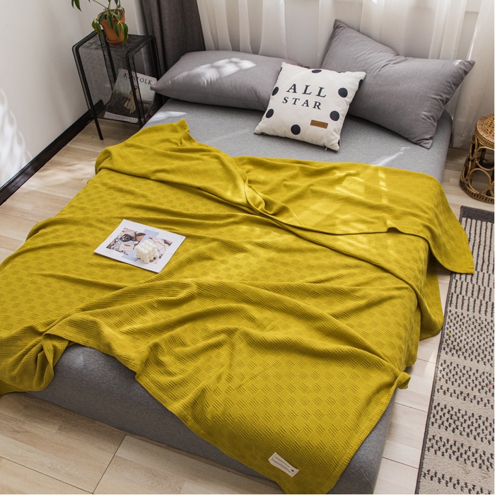 91家纺网 家纺一手货源 找家纺 朴尔家纺 2023年加厚纯色线毯纱布毛巾被 素色纯棉肌理线毯-深黄