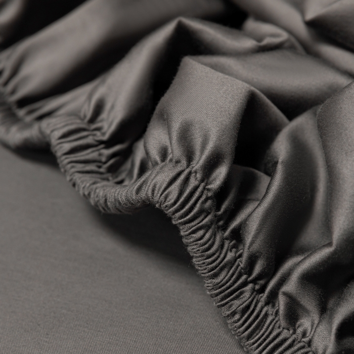 91家纺网 家纺一手货源 找家纺 秀色家纺 2025新款A类50支贡缎双股长绒棉单品床笠帝王灰