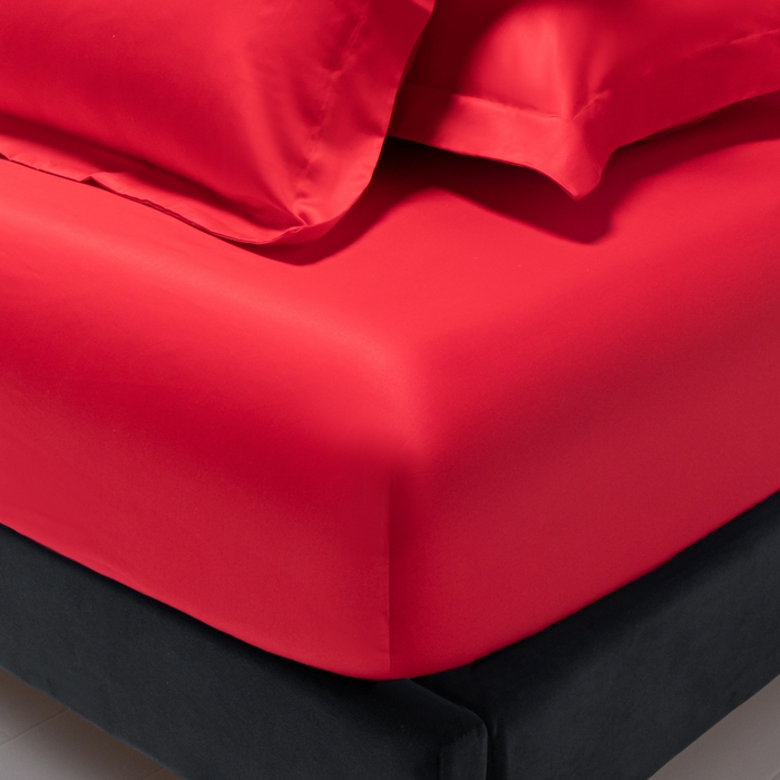 91家纺网 家纺一手货源 找家纺 秀色家纺 2025新款A类50支贡缎双股长绒棉单品床笠海棠红