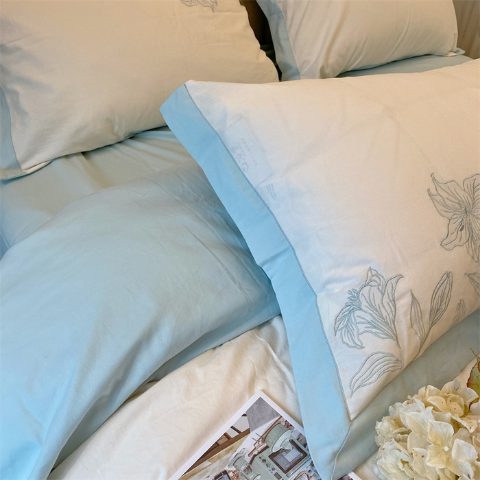 91家纺网 家纺一手货源 找家纺 安妮 2023新款四件套百合花系列 蓝