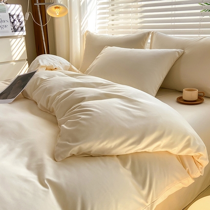 91家纺网 家纺一手货源 找家纺 芷凡 2023新款 ins风纯色少女风水洗棉磨毛四件套 米白