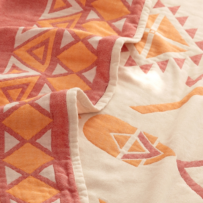 91家纺网 家纺一手货源 找家纺 朴尔 2023年波西米亚风全棉四层纱布毛巾被 克莱德-粉