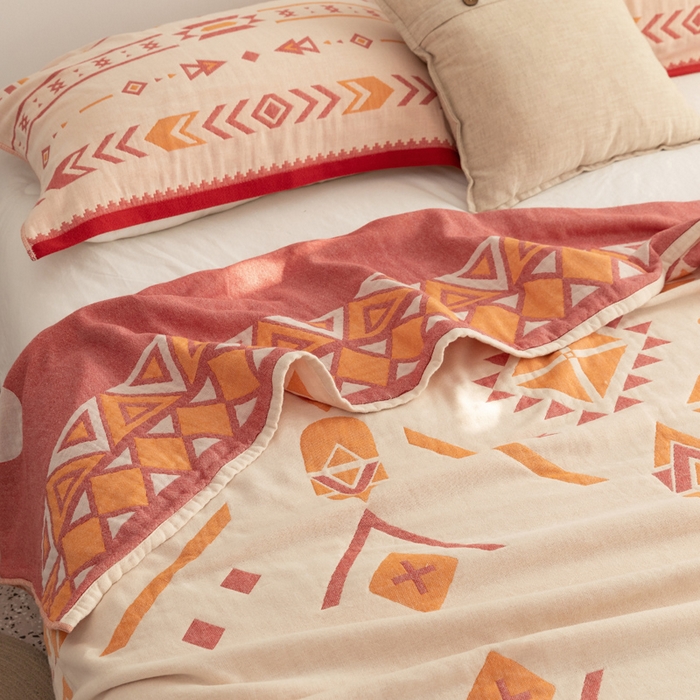 91家纺网 家纺一手货源 找家纺 朴尔 2023年波西米亚风全棉四层纱布毛巾被 克莱德-粉