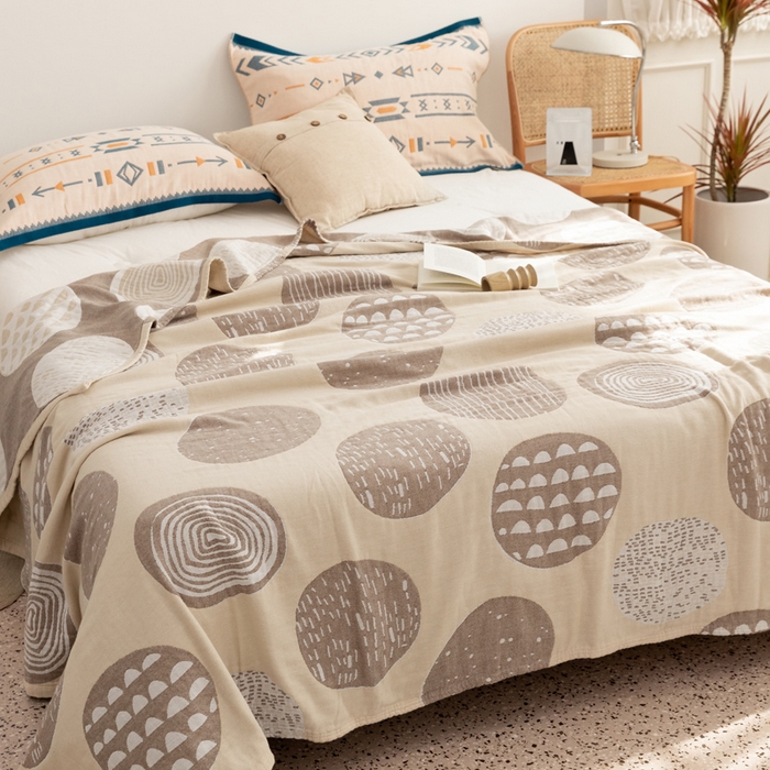 91家纺网 家纺一手货源 找家纺 朴尔 2023年波西米亚风全棉四层纱布毛巾被 圈点人生-驼