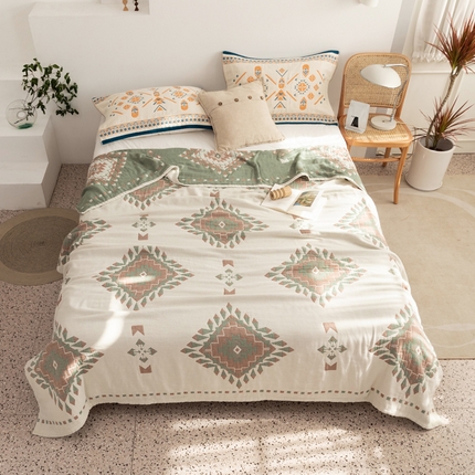 91家纺网 家纺一手货源 找家纺 朴尔 2023年波西米亚风全棉四层纱布毛巾被 罗马假日-绿