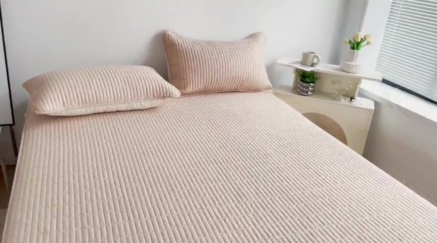 91家纺网 家纺一手货源 找家纺 寐居  2023年新款全棉夹棉床笠 格调-咖