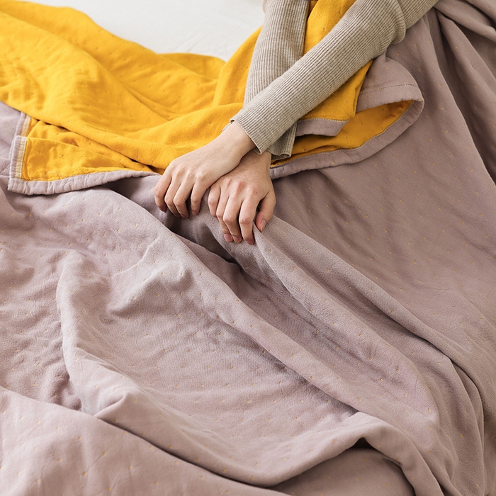 91家纺网 家纺一手货源 找家纺 （总）雯雨家纺 2023新款全棉拼色纱布毛巾被