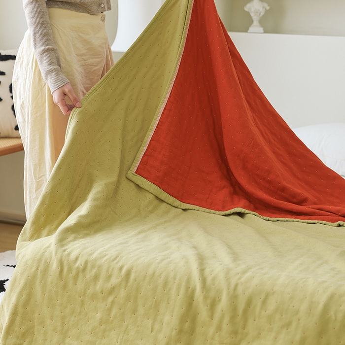 91家纺网 家纺一手货源 找家纺 雯雨家纺 2023新款全棉拼色纱布毛巾被 刺绣-绿