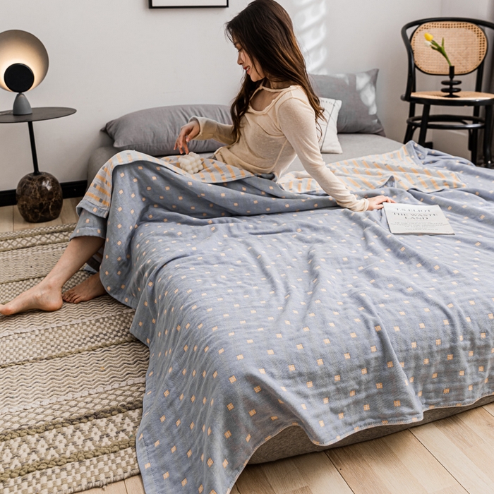 91家纺网 家纺一手货源 找家纺 朴尔 2023新款主推三层水洗棉纱布毛巾被 冬空-冰蓝