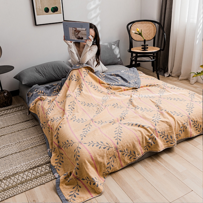 91家纺网 家纺一手货源 找家纺 朴尔 2023新款主推三层水洗棉纱布毛巾被 花之恋-蓝黄