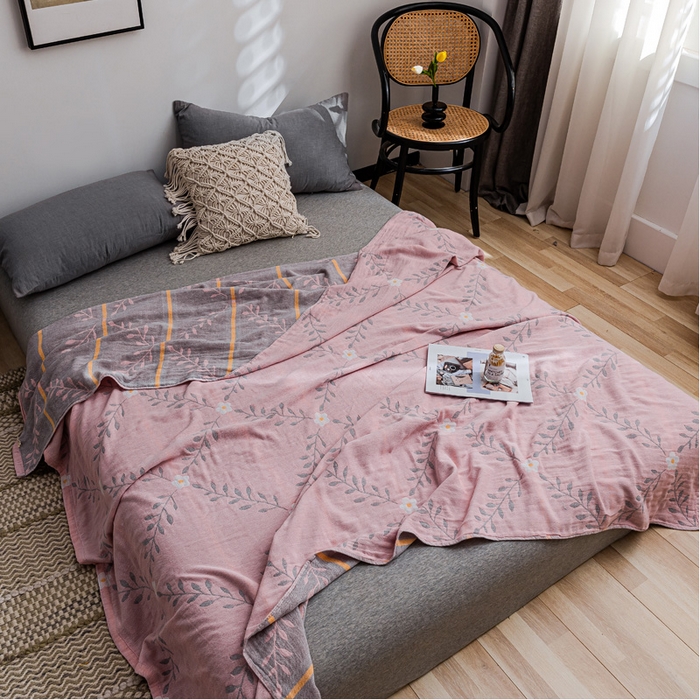 91家纺网 家纺一手货源 找家纺 朴尔 2023新款主推三层水洗棉纱布毛巾被 花之恋-粉灰