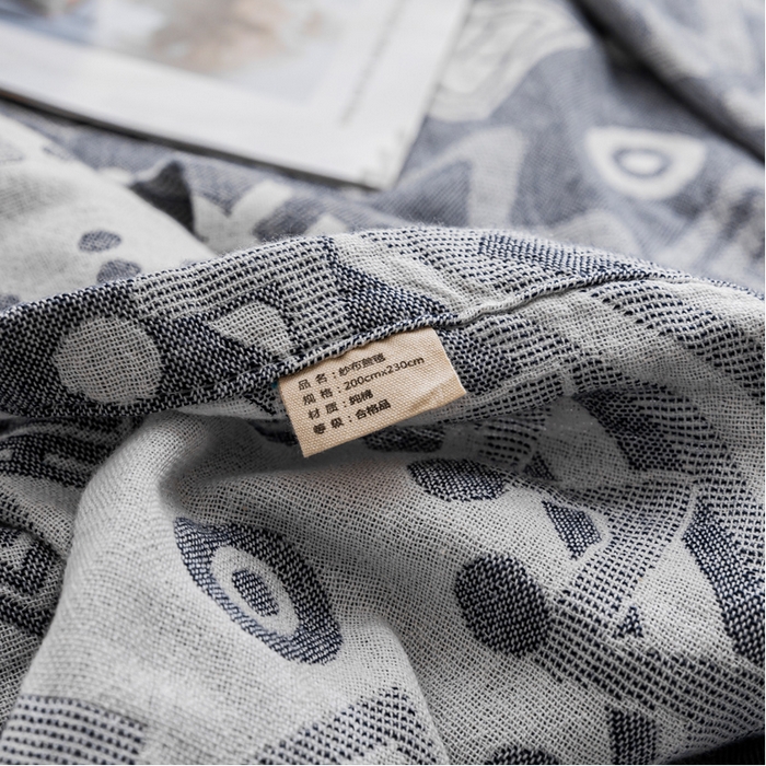 91家纺网 家纺一手货源 找家纺 朴尔 2023新款主推三层水洗棉纱布毛巾被 远古图腾-灰