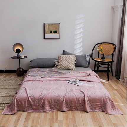 91家纺网 家纺一手货源 找家纺 （总）朴尔 2023新款主推三层水洗棉纱布毛巾被