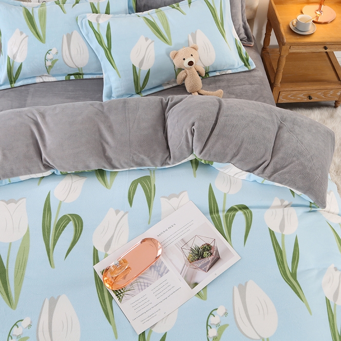 91家纺网 家纺一手货源 找家纺 爱上家居 2023新款温暖亲肤加厚牛奶绒四件套 出水芙蓉