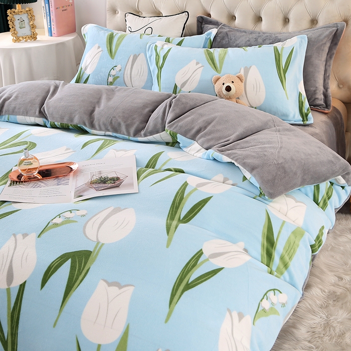 91家纺网 家纺一手货源 找家纺 爱上家居 2023新款温暖亲肤加厚牛奶绒四件套 出水芙蓉