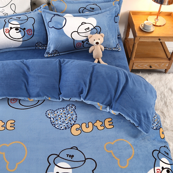 91家纺网 家纺一手货源 找家纺 爱上家居 2023新款温暖亲肤加厚牛奶绒四件套 欢乐萌熊