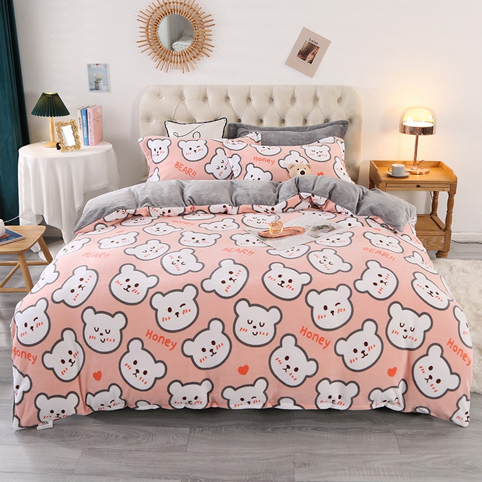 91家纺网 家纺一手货源 找家纺 爱上家居 2023新款温暖亲肤加厚牛奶绒四件套 可爱熊-粉