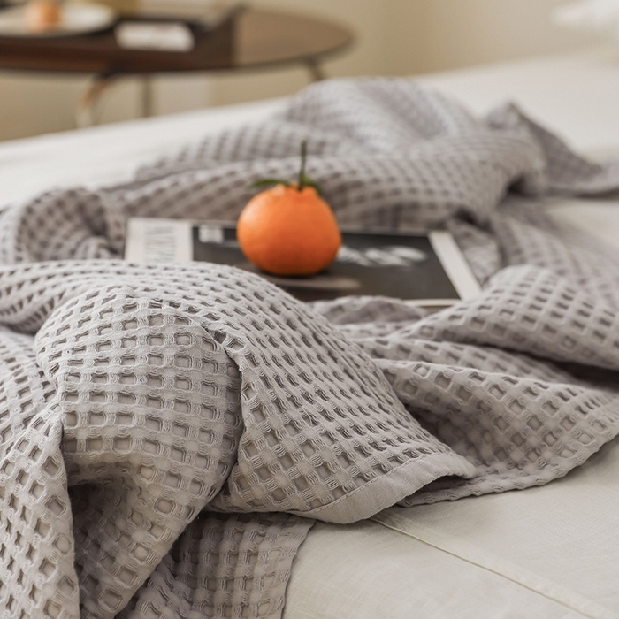 91家纺网 家纺一手货源 找家纺 雯雨家纺 2023新款华夫格纱布纯棉毛巾被 华夫格-浅灰