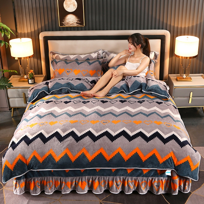 91家纺网 家纺一手货源 找家纺 爱上家居 2023新款保暖金貂绒印花保暖四件套 彩色条纹-灰