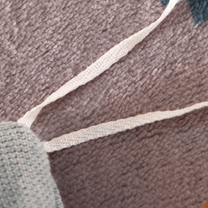 91家纺网 家纺一手货源 找家纺 爱上家居 2023新款保暖金貂绒印花保暖四件套 彩色条纹-灰