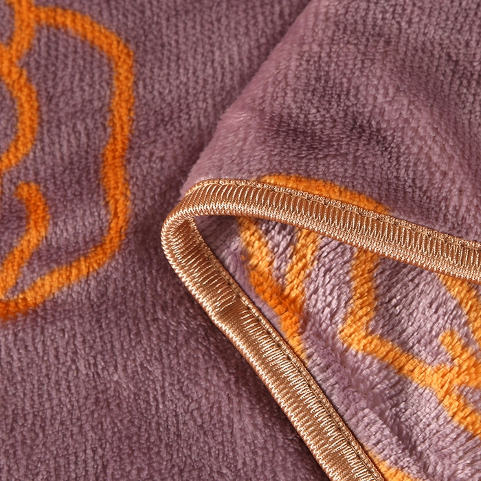 91家纺网 家纺一手货源 找家纺 爱上家居 2023新款保暖金貂绒印花保暖四件套 玫瑰熊