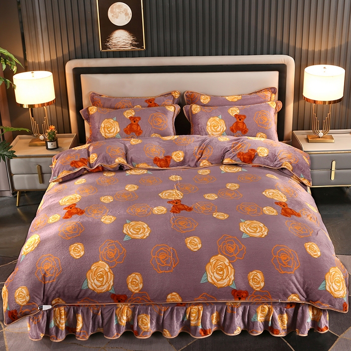 91家纺网 家纺一手货源 找家纺 爱上家居 2023新款保暖金貂绒印花保暖四件套 玫瑰熊